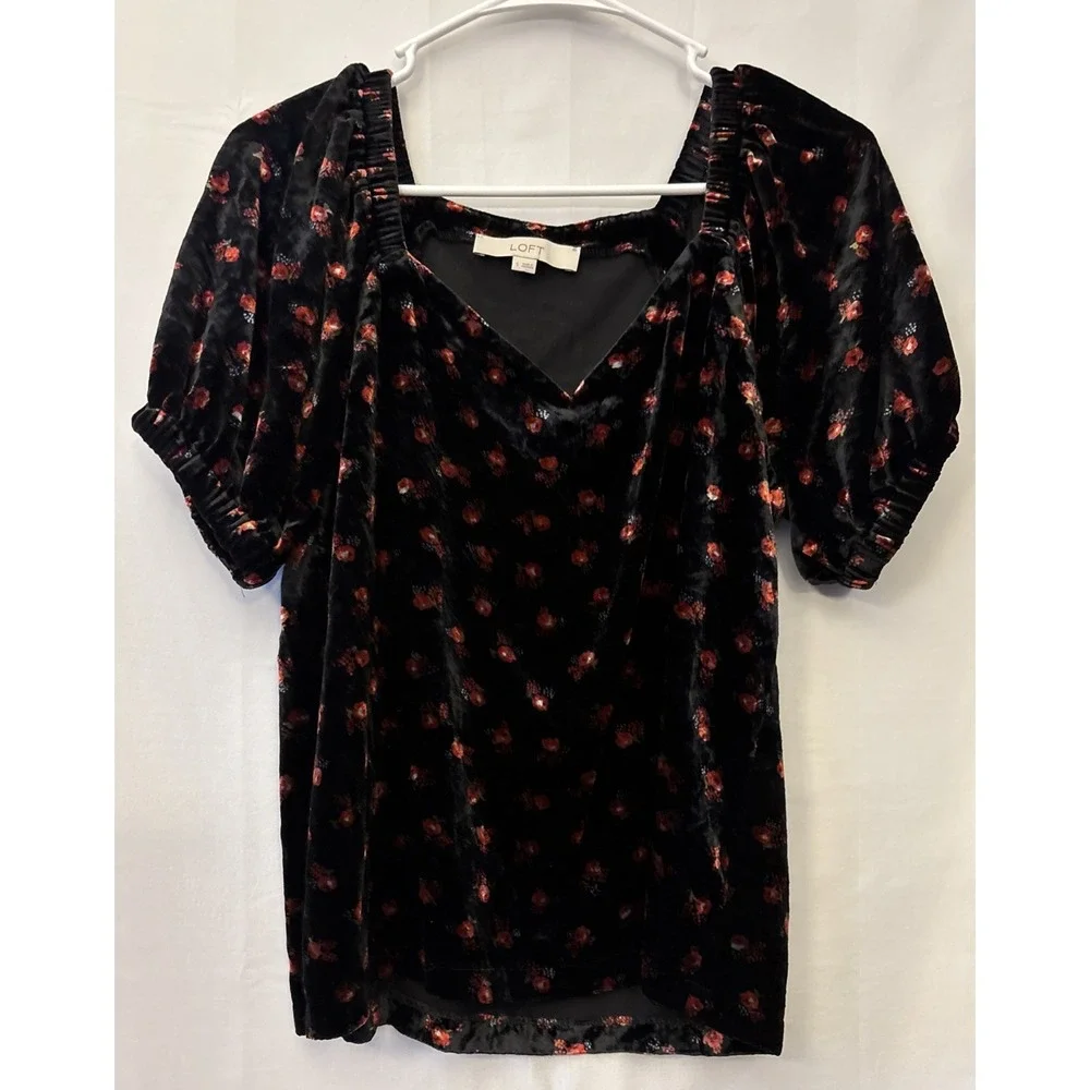 Loft Velvet Top Womens S Floral Whimsigoth Dark Cottagecore Puff Sleeve Goth